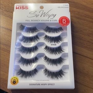 kiss lashes brand new
